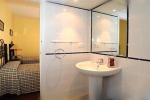 Apartment Leo Islamar *