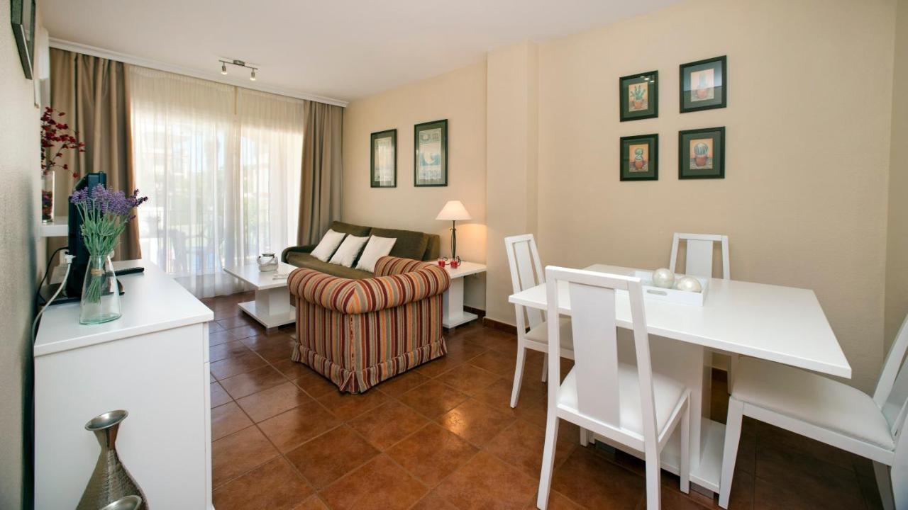Apartment Leo Islamar *