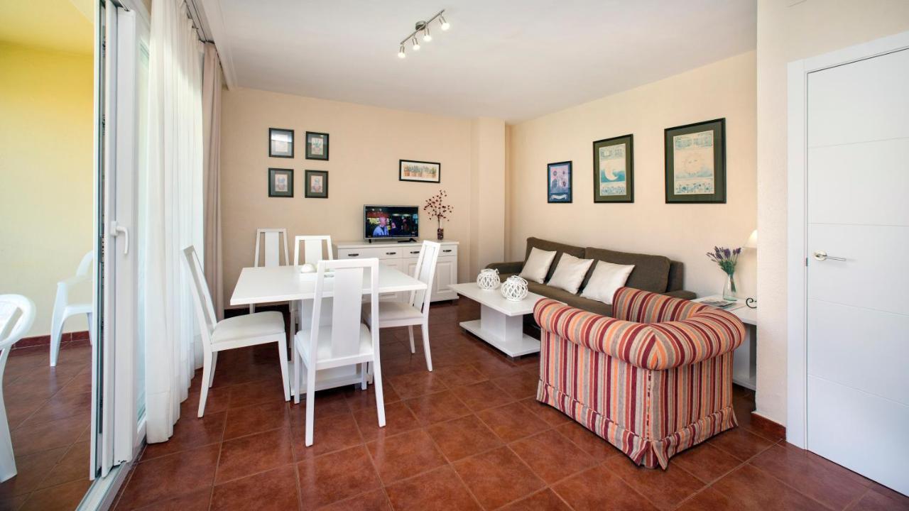 Leo Islamar Apartamento *